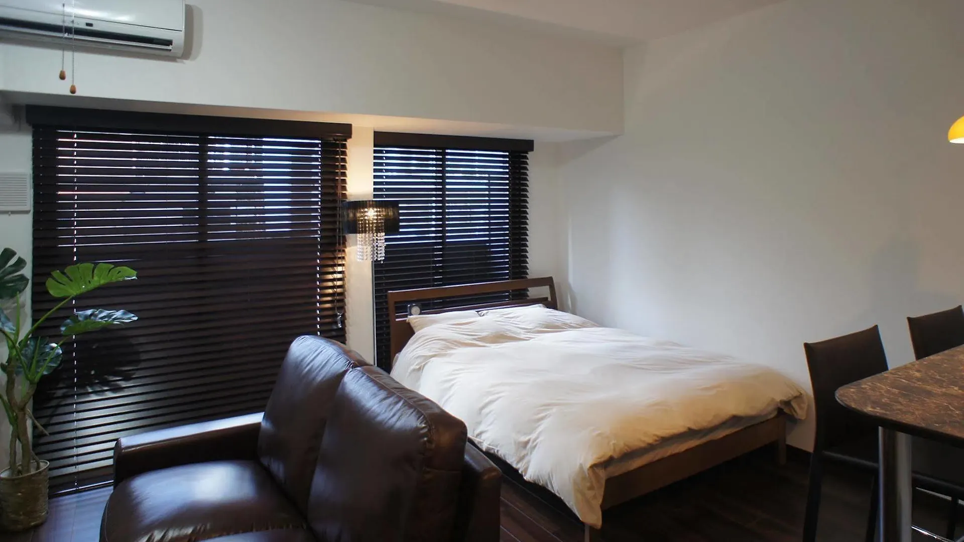 Apartment Serenite Umedakita Ōsaka