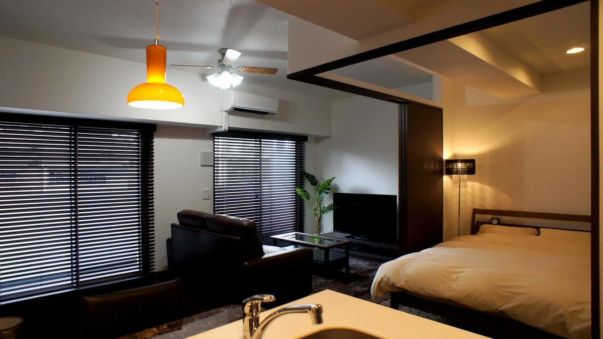 Apartment Serenite Umedakita Ōsaka