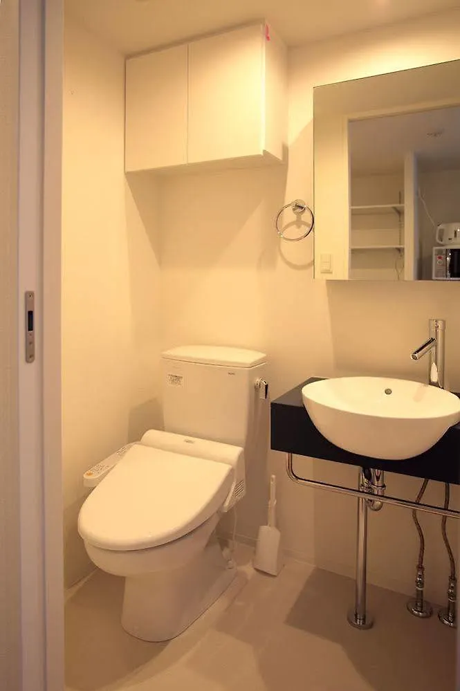 Serenite Umedakita Ōsaka Apartment